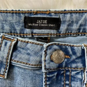 NWT True Religion Jayde Mid-Rise Classic Shorts Sz28